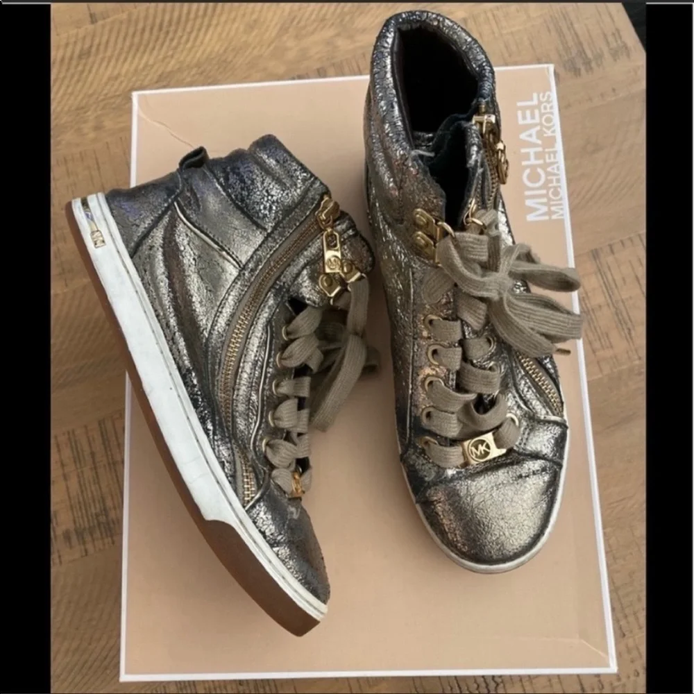 Michael Michael Kors Urban High Top Sneaker